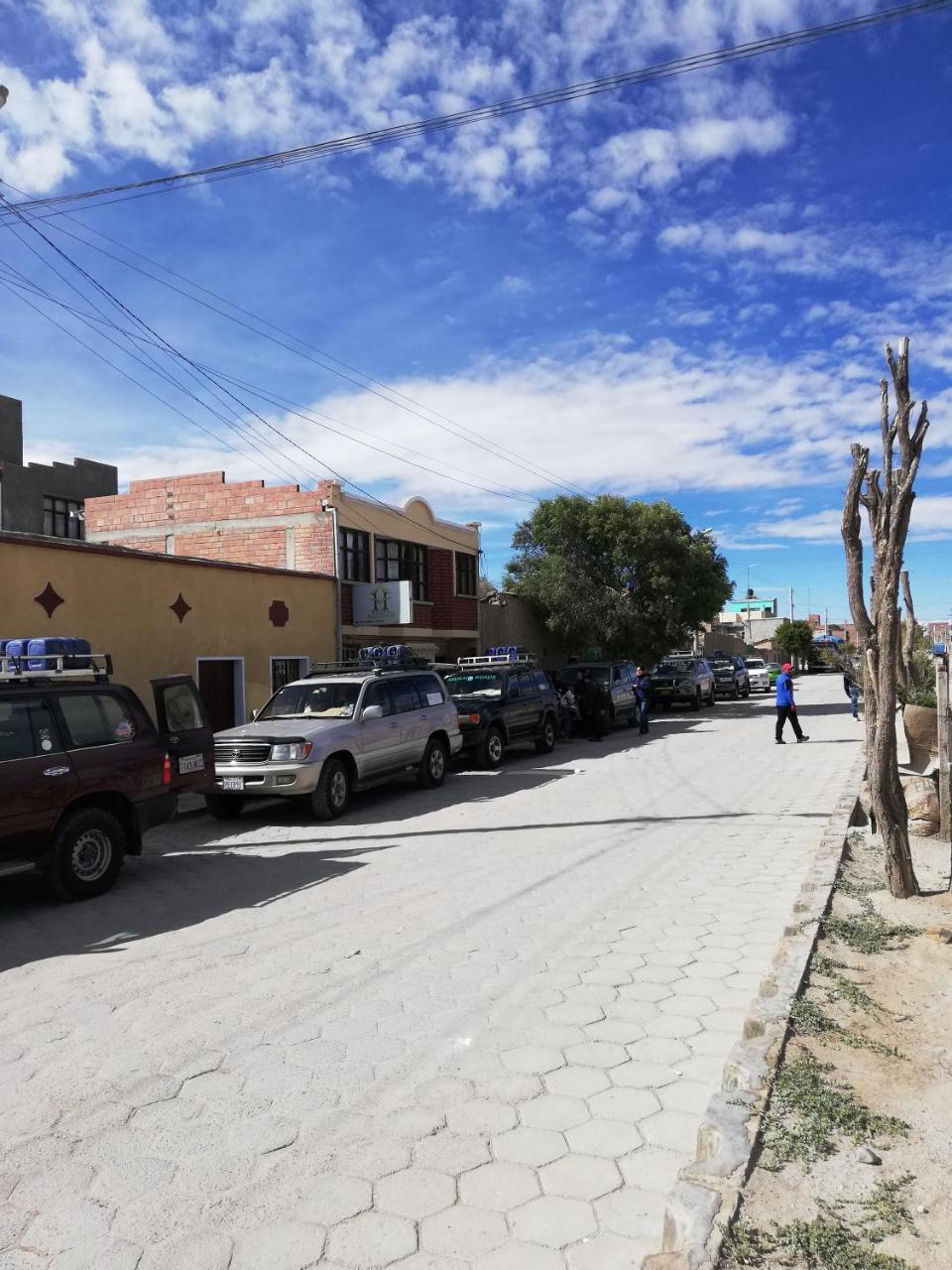 Hotel Aguilar Uyuni Exterior photo